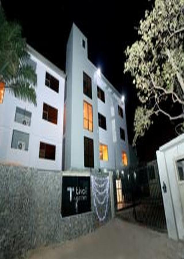 Tivoli Hotel Seafront Ikoyi Aliayabiagba Екстер'єр фото