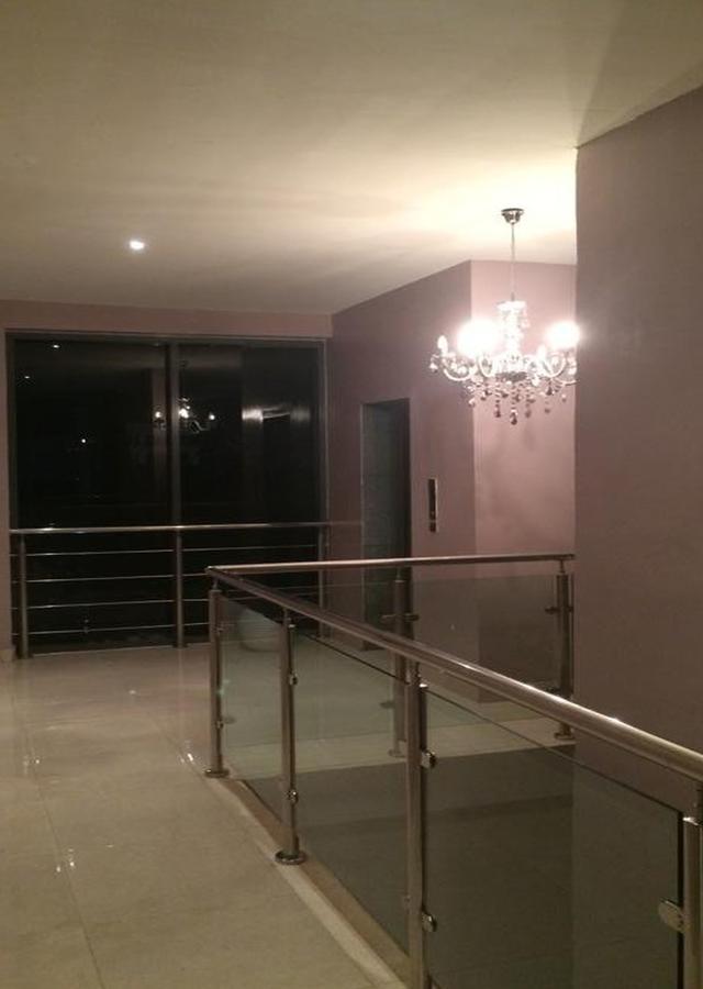 Tivoli Hotel Seafront Ikoyi Aliayabiagba Екстер'єр фото