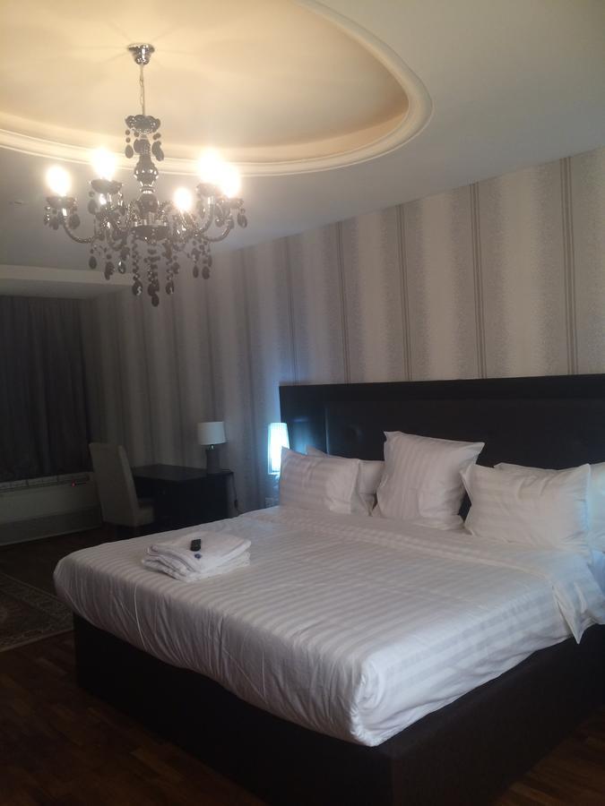 Tivoli Hotel Seafront Ikoyi Aliayabiagba Екстер'єр фото