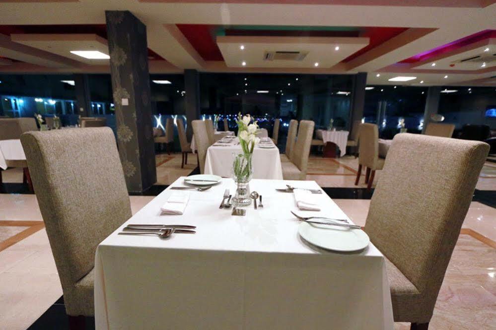 Tivoli Hotel Seafront Ikoyi Aliayabiagba Екстер'єр фото